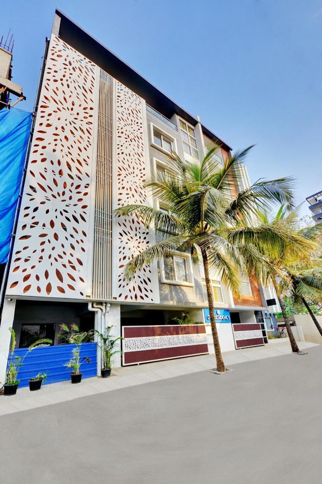 Yahweh Suites Bangalore Buitenkant foto