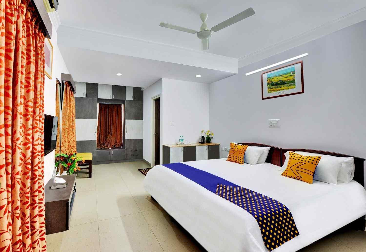 Yahweh Suites Bangalore Buitenkant foto